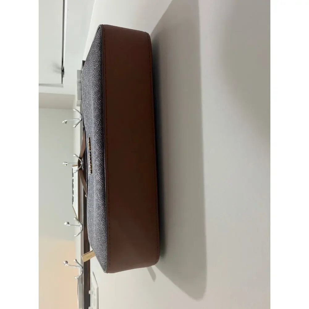 Michael Kors Jet Set Brown Signature East West Crossbody Handbag -in great cond